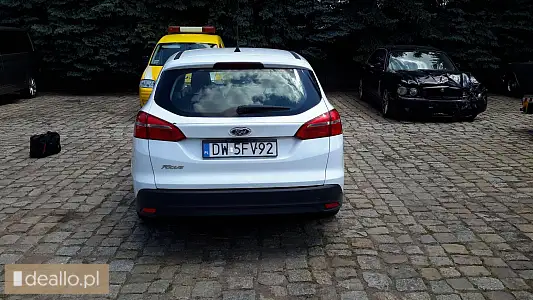 [eLicytacje] II licytacja - Ford Focus 2016r. 1499 cm3 diesel - Zdjęcie 3 - KRAKOWIACZEK.EU
