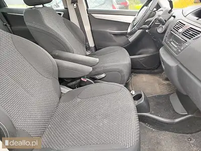 [eLicytacje] I licytacja - Citroen C4; rok prod. 2010; 1,6 benz. - Zdjęcie 3 - KRAKOWIACZEK.EU